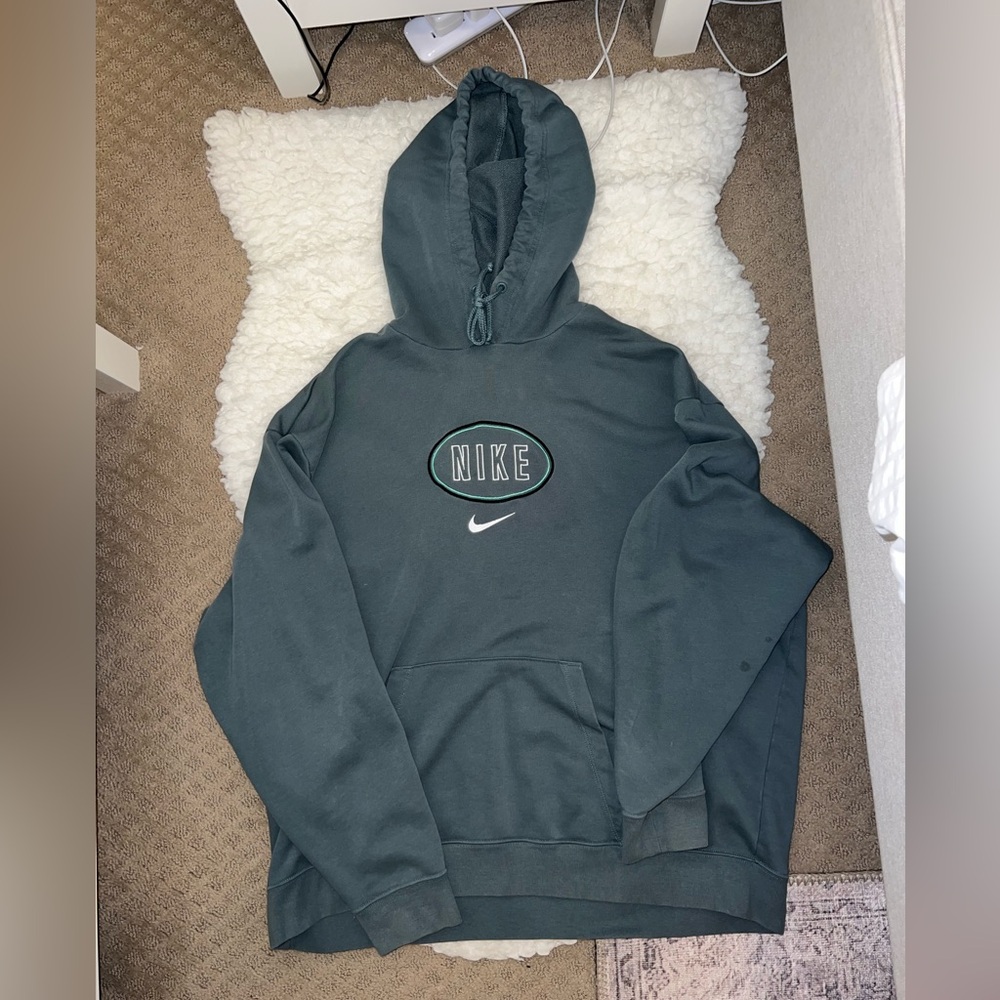 Nike sweatshirt